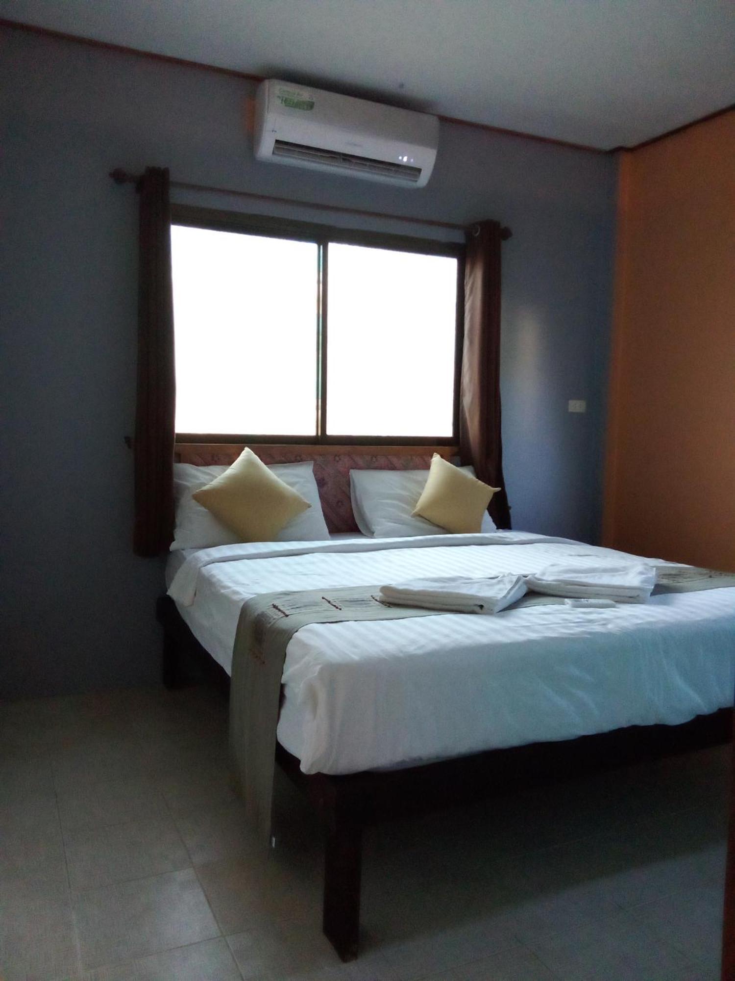 Nin Kantiang Bay Ko Lanta Kültér fotó